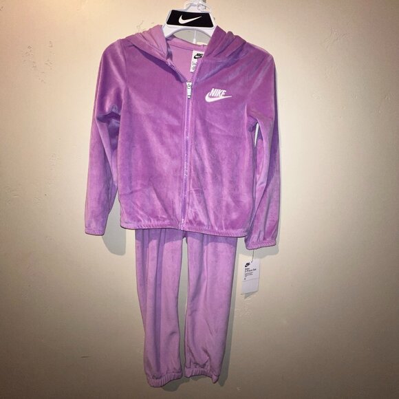 Girl's Nike Hoodie and Legging Tracksuit Jogger Set 6 Rush Fuchsia NWT - Picture 1 of 5